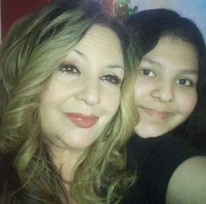 Meet your Posher, Desiree